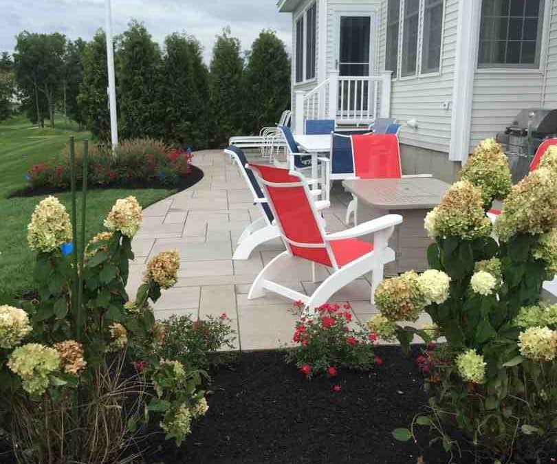 cedar mulch for flower beds