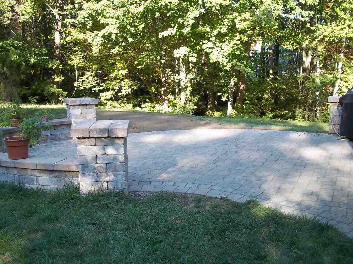 Top Patio and Retaining Wall Contractors Near Me 2026