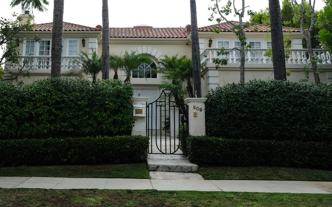 Curb Appeal Landscapes: How to Make Your Front Yard Welcoming