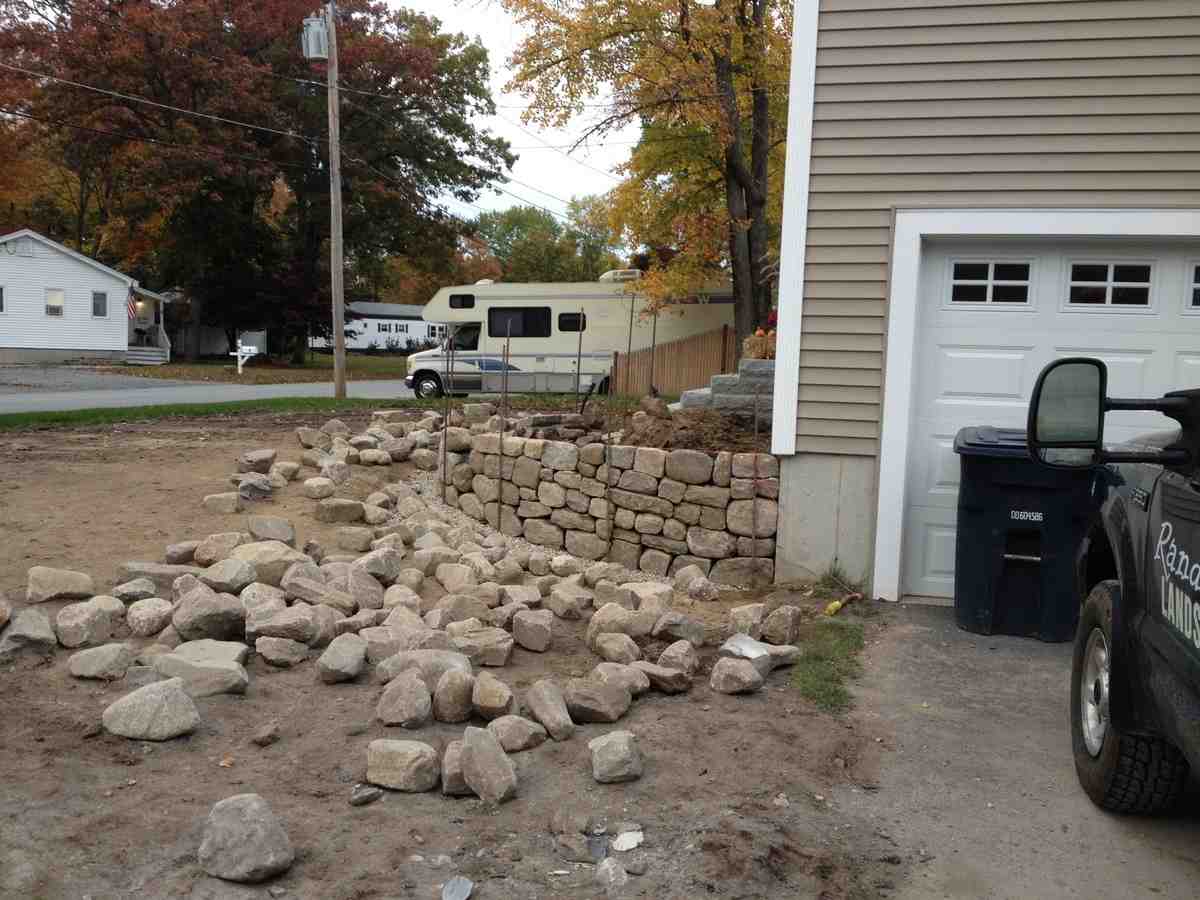 dry stack sandstone wall